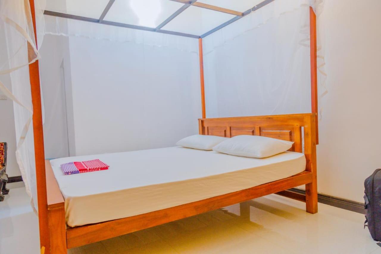 Talalla Ocean Beach Bungalow Матара Екстер'єр фото